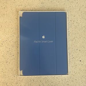 Smart Folio for iPad (10th generation) -Sky